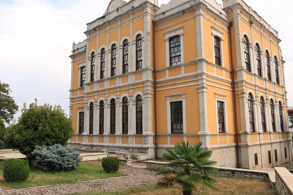 Common Mistakes in Historic Garden Restoration (and How to Avoid Them)